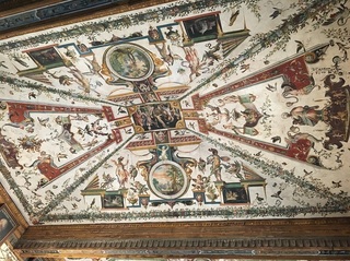 19e216d0a9a98257-photo.jpeg